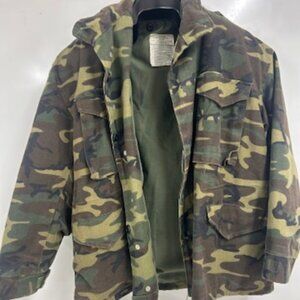 Vintage M-65 Field Jacket – Camo Military Coat | Rugged Tactical Utility - XL